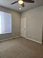 1830 S Poplar Ct in Denver, CO - Building Photo - Building Photo