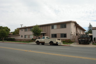 Western Apartments in Salinas, CA - Building Photo - Building Photo