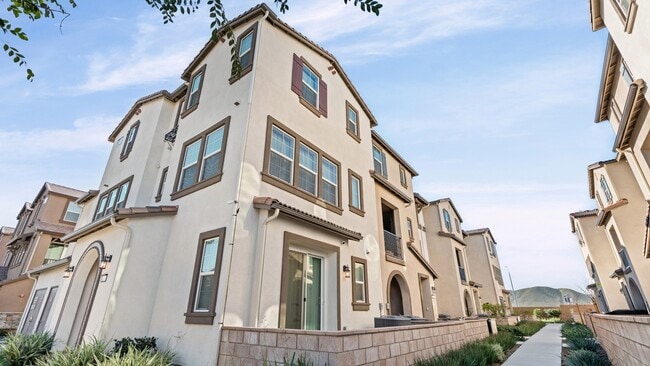 40509 Melrose Dr in Temecula, CA - Building Photo - Building Photo