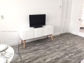 901 Euclid Ave in Miami Beach, FL - Building Photo - Building Photo