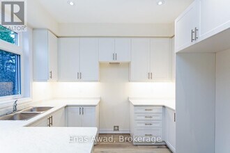 55 Jell St in Guelph, ON - Building Photo - Building Photo