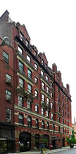 46-52 E 11th St in New York, NY - Building Photo - Building Photo