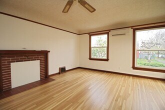 3333 NE Alberta Ct in Portland, OR - Building Photo - Building Photo