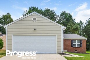 873 Revena Ln in Austell, GA - Building Photo