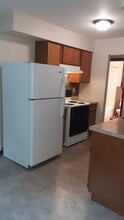 2703 Ventura Dr, Unit 4 in Dubuque, IA - Building Photo - Building Photo