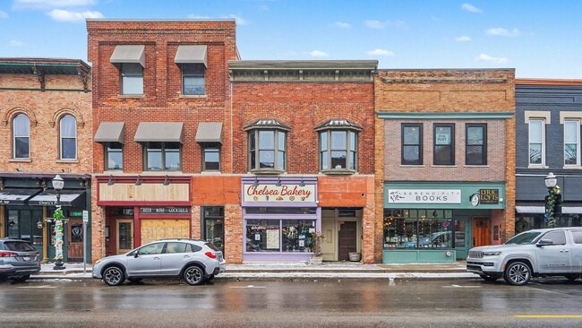 property at 115 S Main St