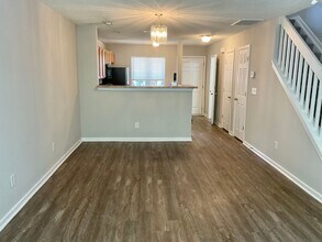 130 Mangum Cir in Mooresville, NC - Building Photo - Building Photo