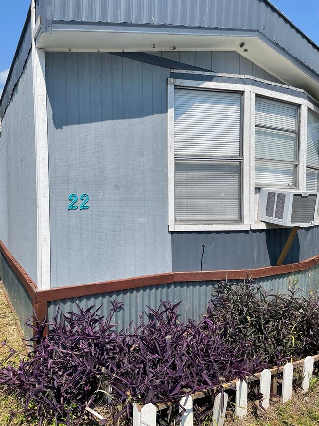 4140 Violet Rd in Corpus Christi, TX - Building Photo - Building Photo