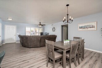 951 W La Jolla Dr in Tempe, AZ - Building Photo - Building Photo