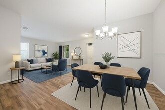 12117 Streambed Dr, Unit 205 in Riverview, FL - Building Photo - Building Photo