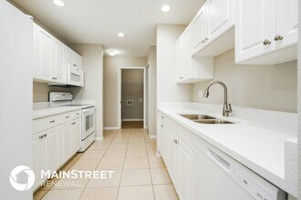 1249 Belgrave St in Ft. Myers, FL - Building Photo - Building Photo