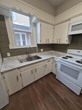 323 Bedford Ave NW in Canton, OH - Building Photo - Building Photo