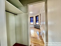 234 Cypress St, Unit 2 in Brookline, MA - Building Photo - Building Photo