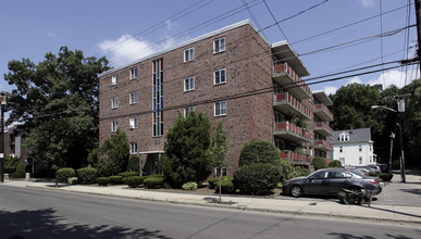 190 Mountain Ave, Unit 504 in Malden, MA - Building Photo - Building Photo
