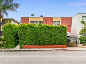 7530 Fountain Ave in West Hollywood, CA - Building Photo - Building Photo