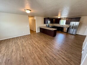 1614 18th Ave in Lewiston, ID - Building Photo - Building Photo