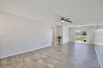 108 S Bulova Dr in Apopka, FL - Building Photo - Building Photo
