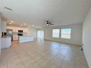 337 Wayland Dr in Haines City, FL - Building Photo - Building Photo