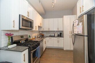 801 N Wabash Ave in Chicago, IL - Building Photo - Building Photo