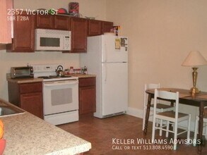 2357 Victor St in Cincinnati, OH - Building Photo - Building Photo
