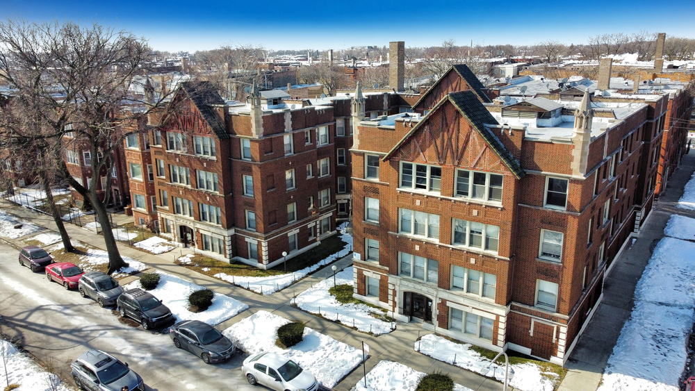 7800-10 S Colfax Ave LLC in Chicago, IL - Building Photo