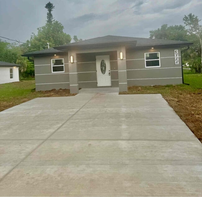 property at 3655 Marion St