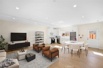 2320 White St in Pasadena, CA - Building Photo - Building Photo
