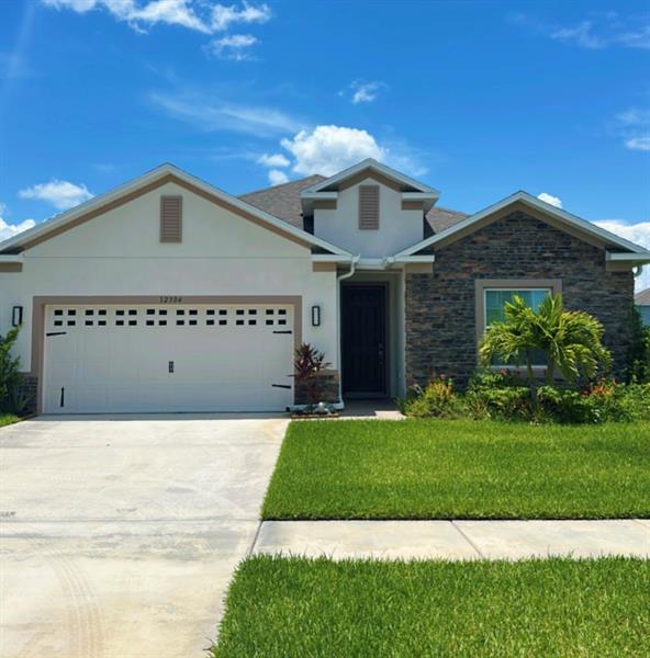 12304 SW Forli Wy in Port St. Lucie, FL - Foto de edificio - Building Photo