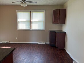 3679 Oakview Dr in Girard, OH - Building Photo - Building Photo