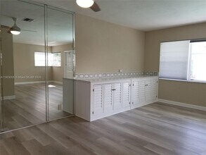 1005 S 17th Ave in Hollywood, FL - Building Photo - Building Photo