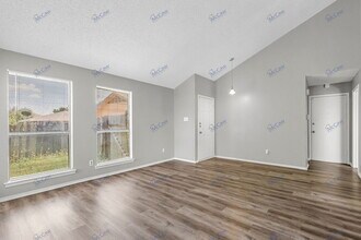 10306 Stoney Bridge Rd in Fort Worth, TX - Building Photo - Building Photo