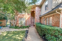 14640 Vintage Ln in Addison, TX - Foto de edificio - Building Photo