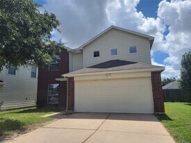 2410 Lakecrest Village Ct in Katy, TX - Building Photo