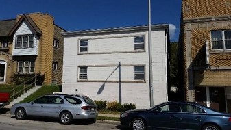 6112 W Burnham St Apartamentos