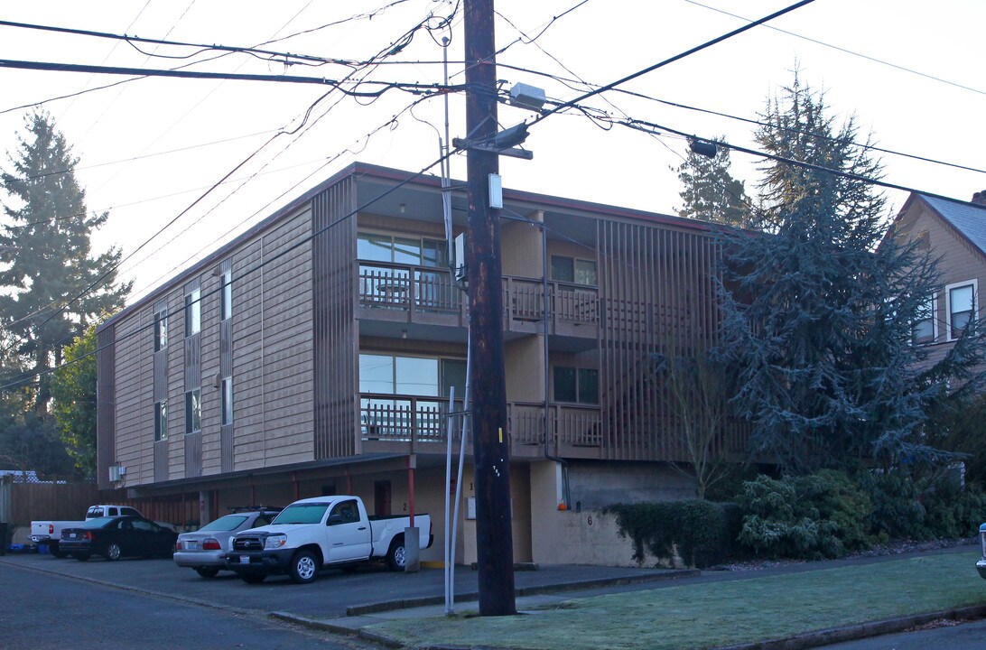 1012 N 8th St in Tacoma, WA - Foto de edificio