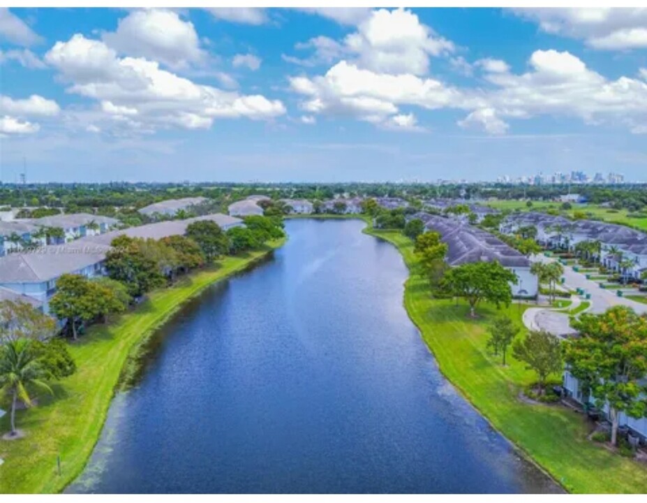 3606 NW 13th St in Lauderhill, FL - Building Photo