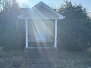 6013 Rockfish Gap Turnpike in Crozet, VA - Building Photo - Building Photo