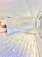 1821 N 17th Ct in Hollywood, FL - Building Photo - Building Photo