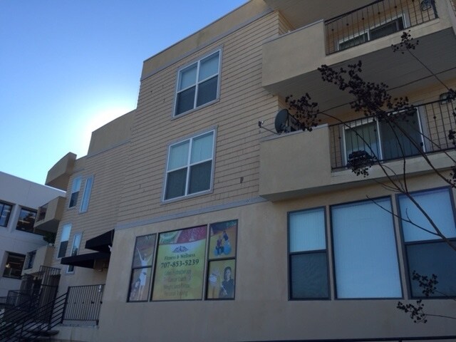 The Pinnacle in Vallejo, CA - Building Photo - Building Photo