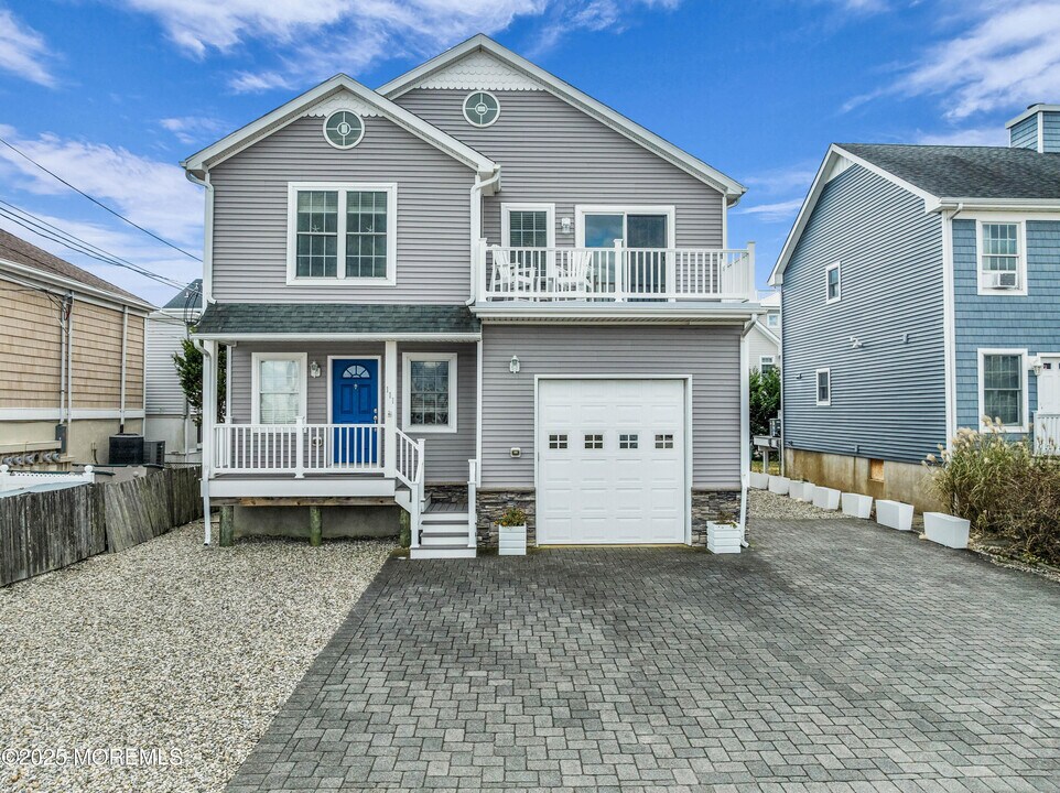 111 7th Ave in Seaside Park, NJ - Building Photo