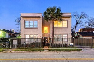 1509 Holman St in Houston, TX - Building Photo
