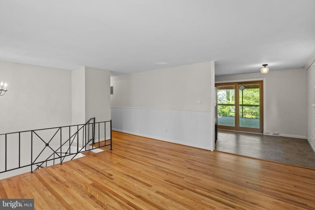 328 Edgemere Dr in Annapolis, MD - Building Photo - Building Photo