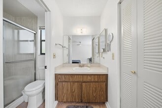 2007 Mandalay Ct in Oldsmar, FL - Building Photo - Building Photo