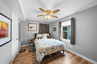 609 Sealy Ave in Galveston, TX - Building Photo - Building Photo