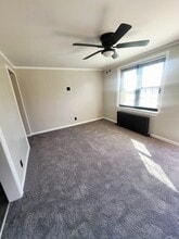 3243 Floyd Walk in Camden, NJ - Building Photo - Building Photo