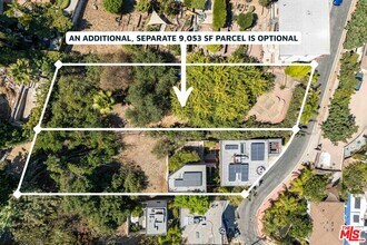 2222 Bancroft Ave in Los Angeles, CA - Building Photo - Building Photo