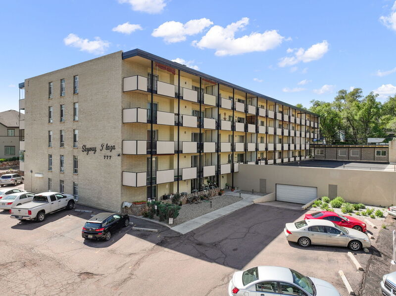 777 Saturn Dr in Colorado Springs, CO - Building Photo