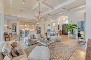9683 Lipari Ct, Unit 2004 in Naples, FL - Building Photo