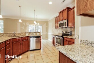 105 Marquette Drive in Mount Holly, NC - Building Photo - Building Photo