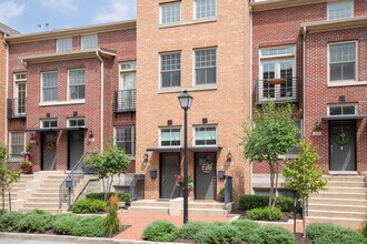 517 N Park Ave in Indianapolis, IN - Foto de edificio - Building Photo